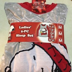 Peanuts Snoopy Ladies 2 Piece Pajama Set Med NEW